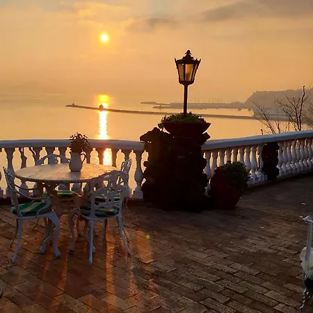 Couette-café Summer Paradise *