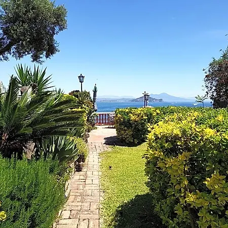 Alojamento de Acomodação e Pequeno-almoço Summer Paradise Procida